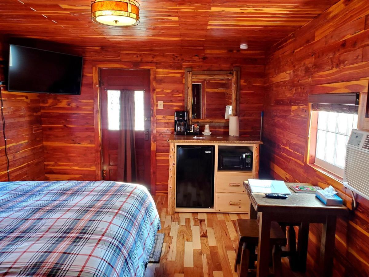 Log Cabin Inn 유레카 스프링스 외부 사진