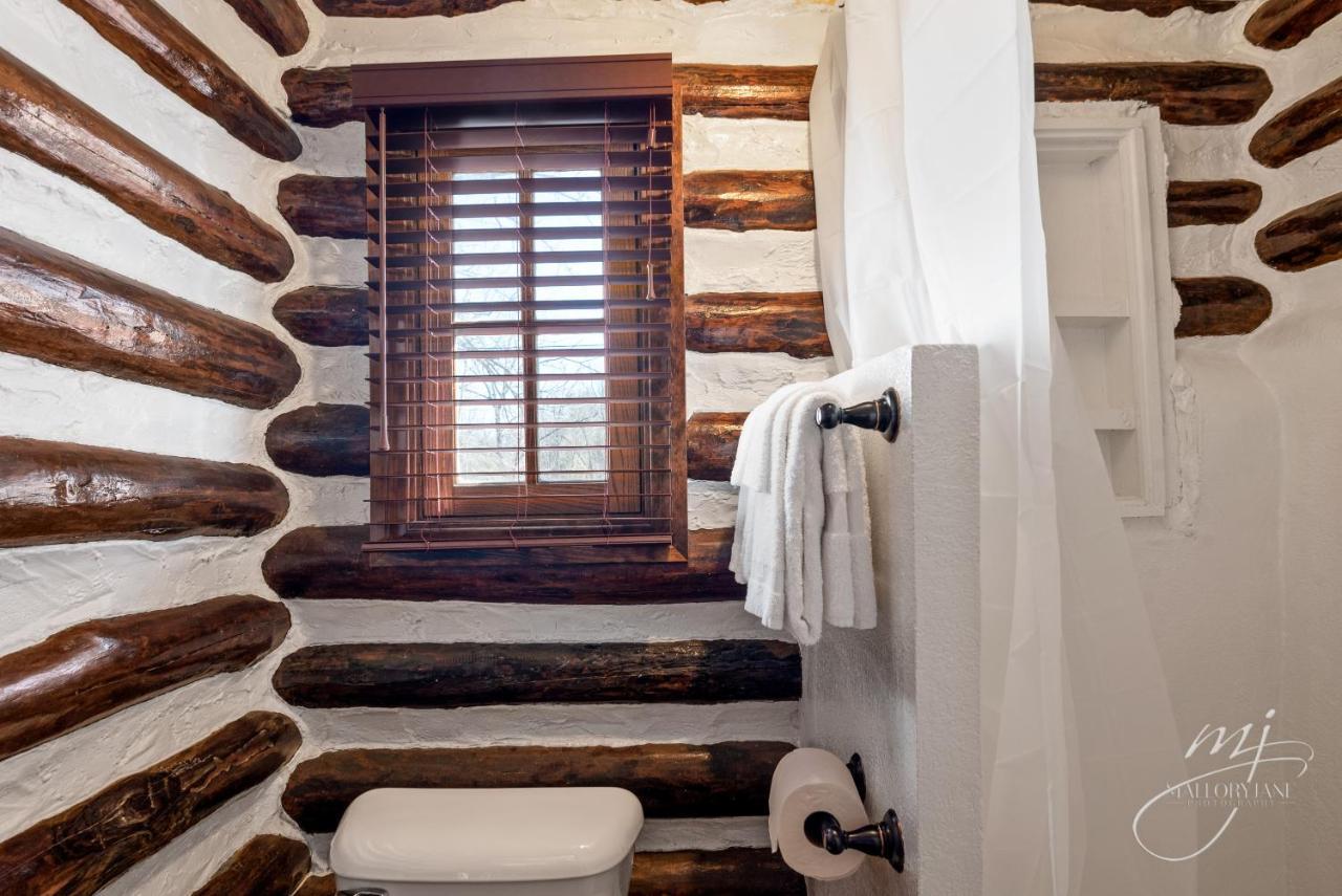 Log Cabin Inn 유레카 스프링스 외부 사진