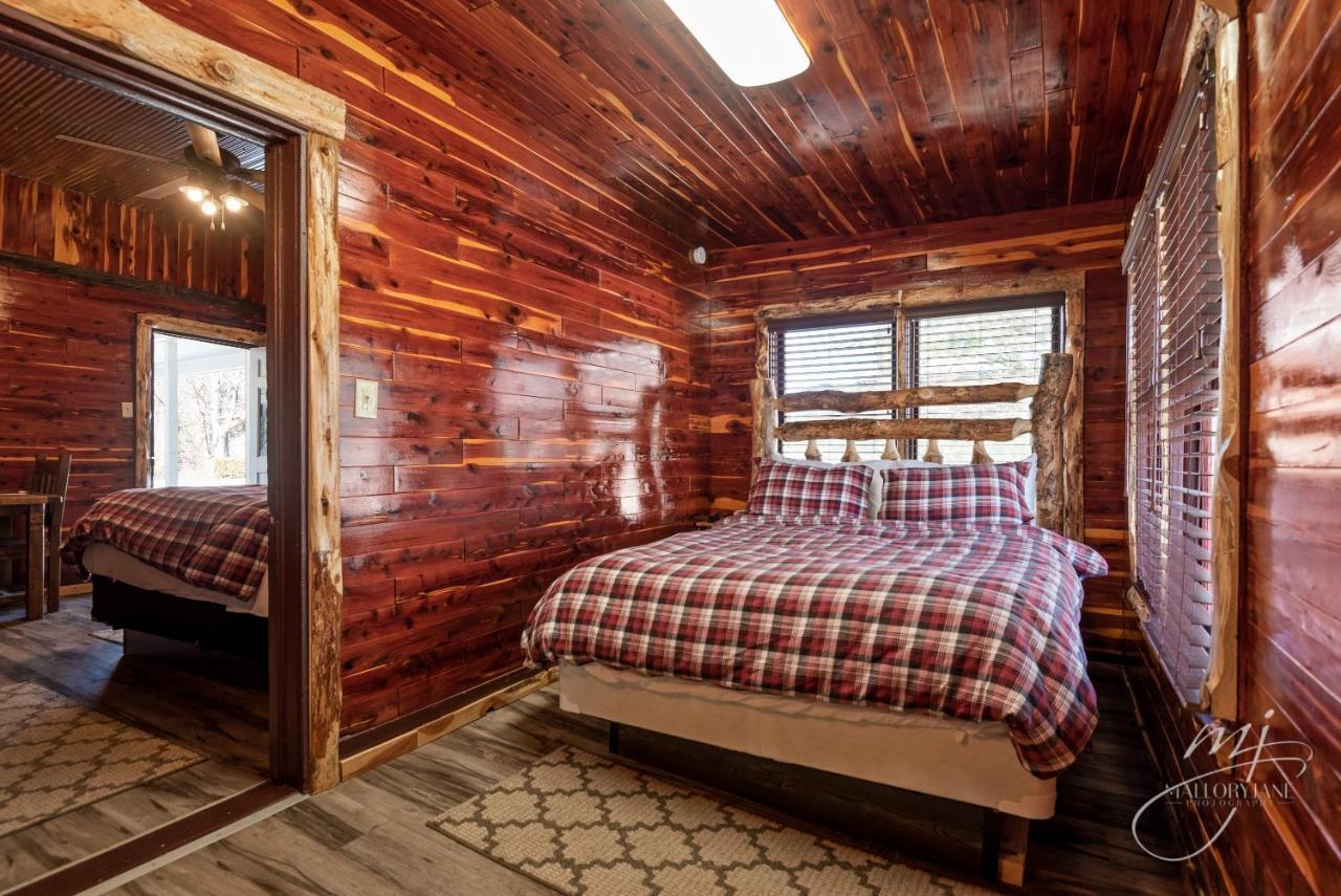Log Cabin Inn 유레카 스프링스 외부 사진