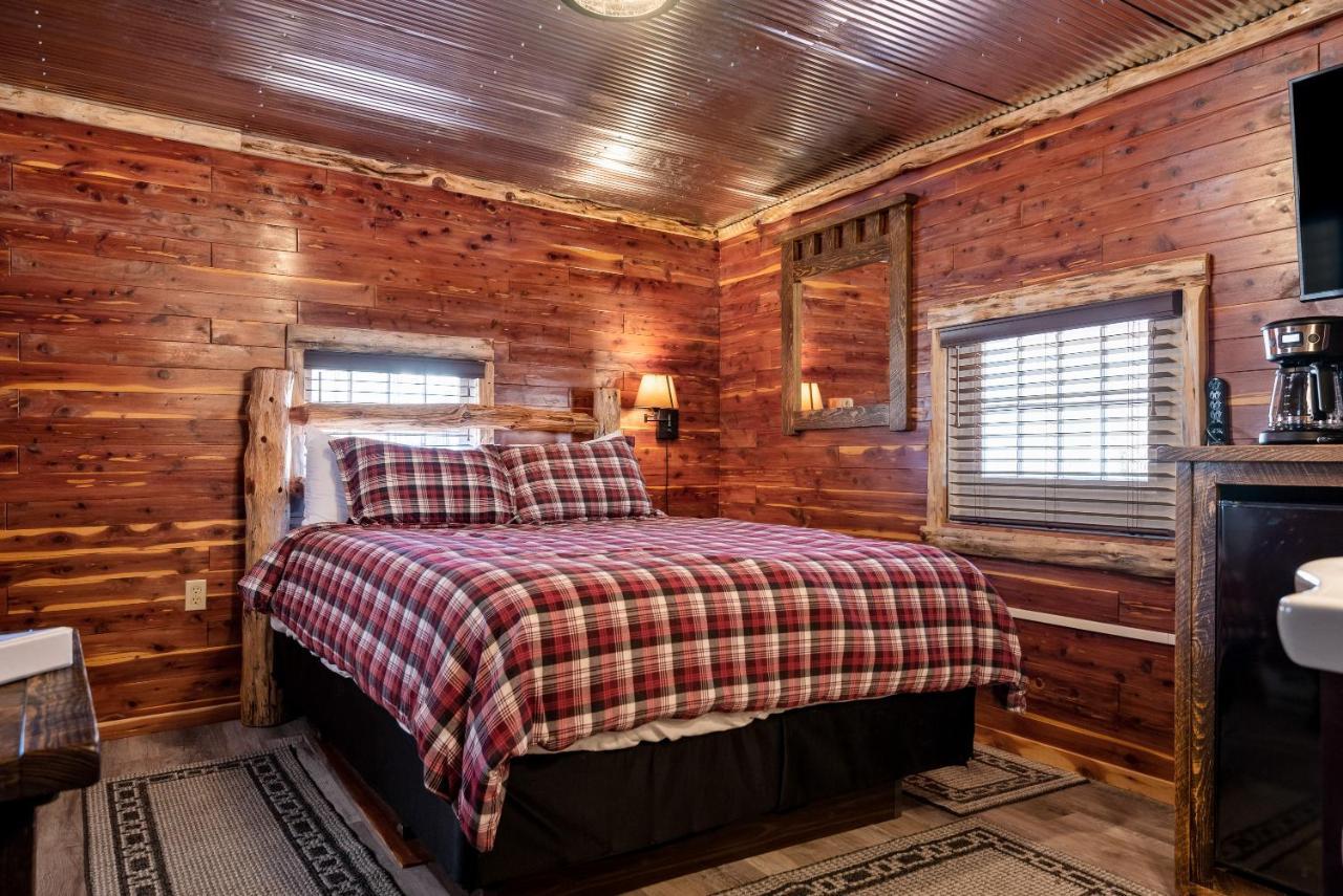 Log Cabin Inn 유레카 스프링스 외부 사진