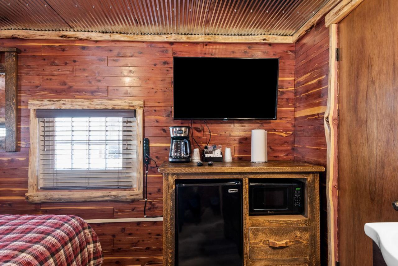 Log Cabin Inn 유레카 스프링스 외부 사진