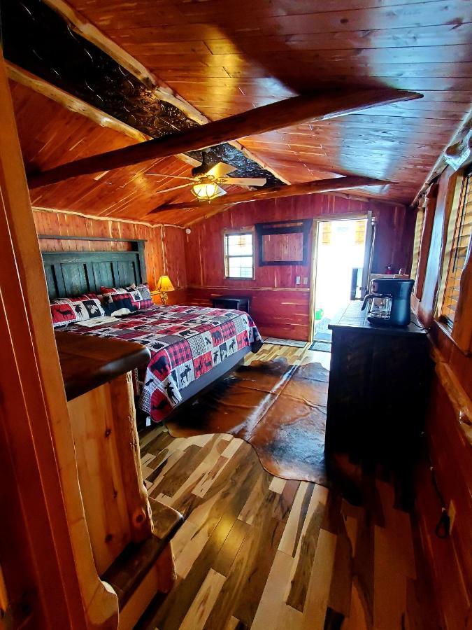 Log Cabin Inn 유레카 스프링스 외부 사진