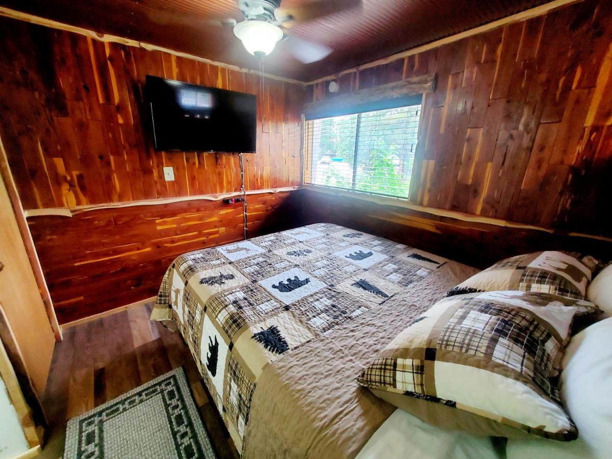 Log Cabin Inn 유레카 스프링스 외부 사진