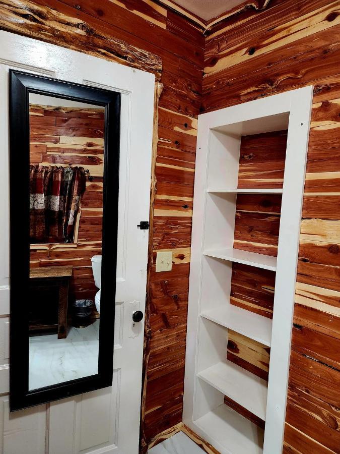 Log Cabin Inn 유레카 스프링스 외부 사진