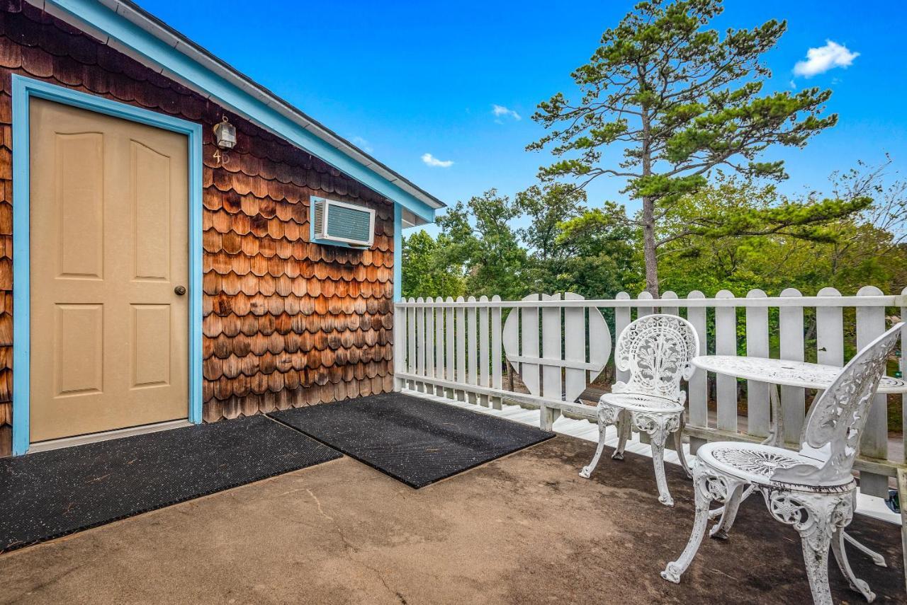 Log Cabin Inn 유레카 스프링스 외부 사진