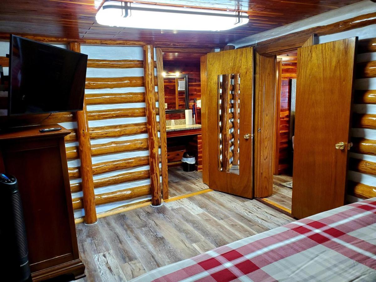 Log Cabin Inn 유레카 스프링스 외부 사진